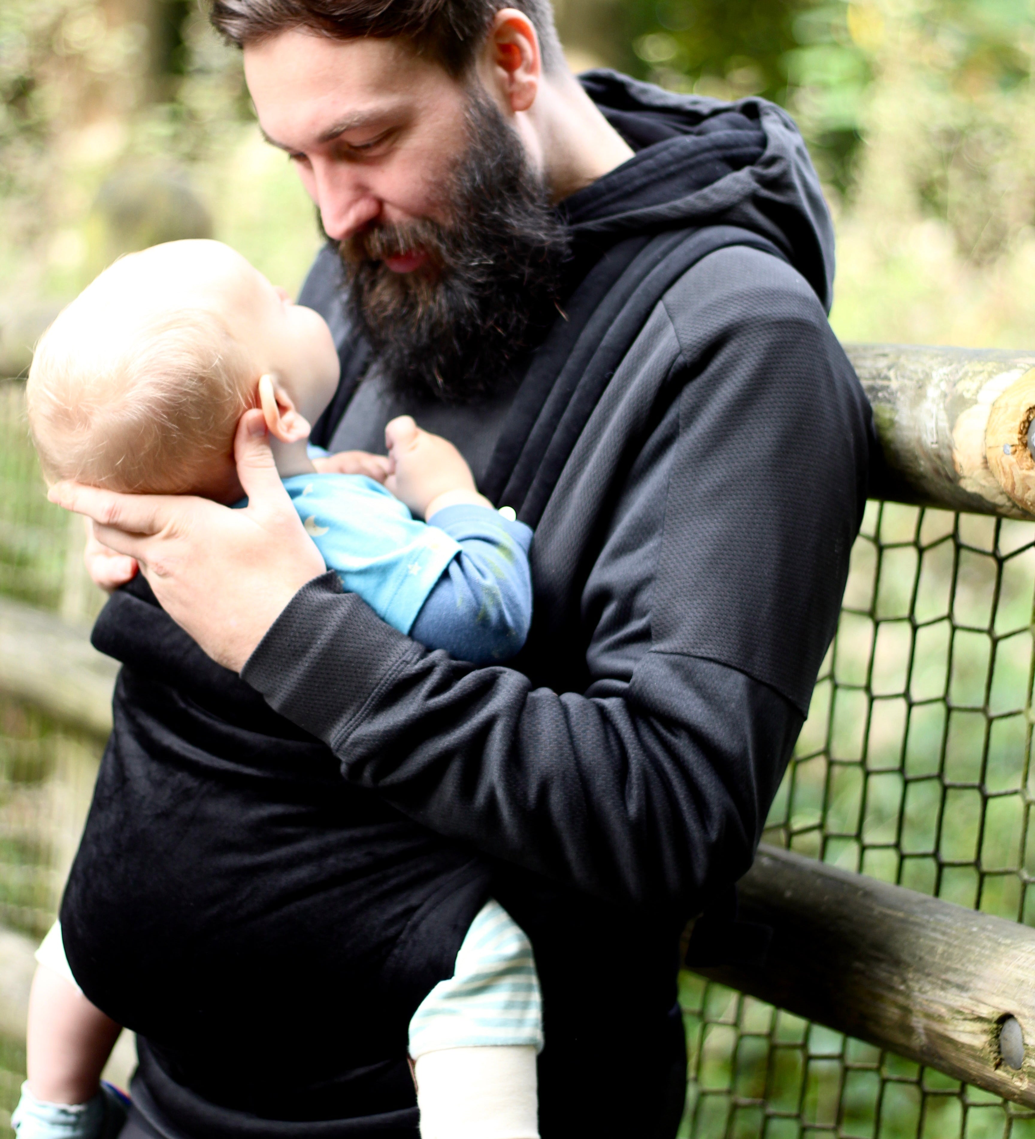 Babywearing Through Growth Spurts: Adjusting for Comfort