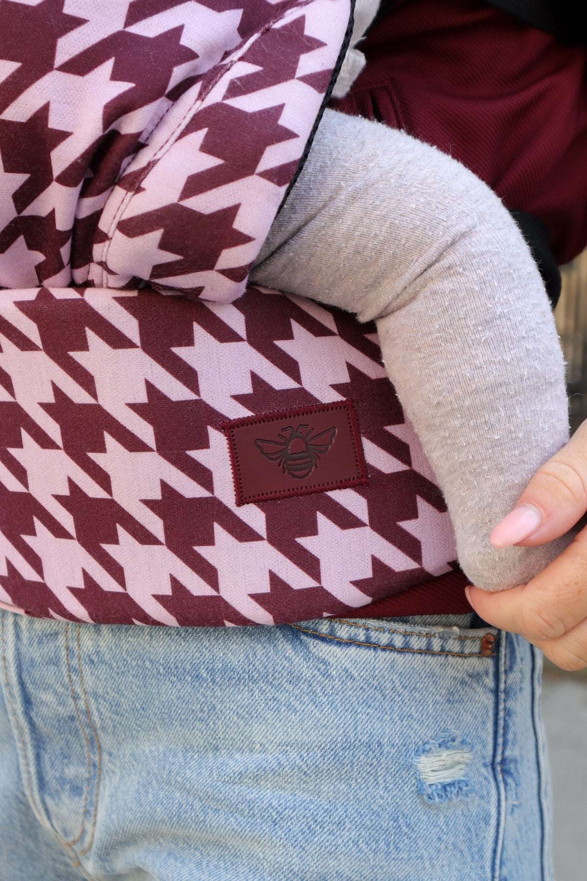 Nomad Air Houndstooth Baby Carrier - Harlow Sweet Lilac
