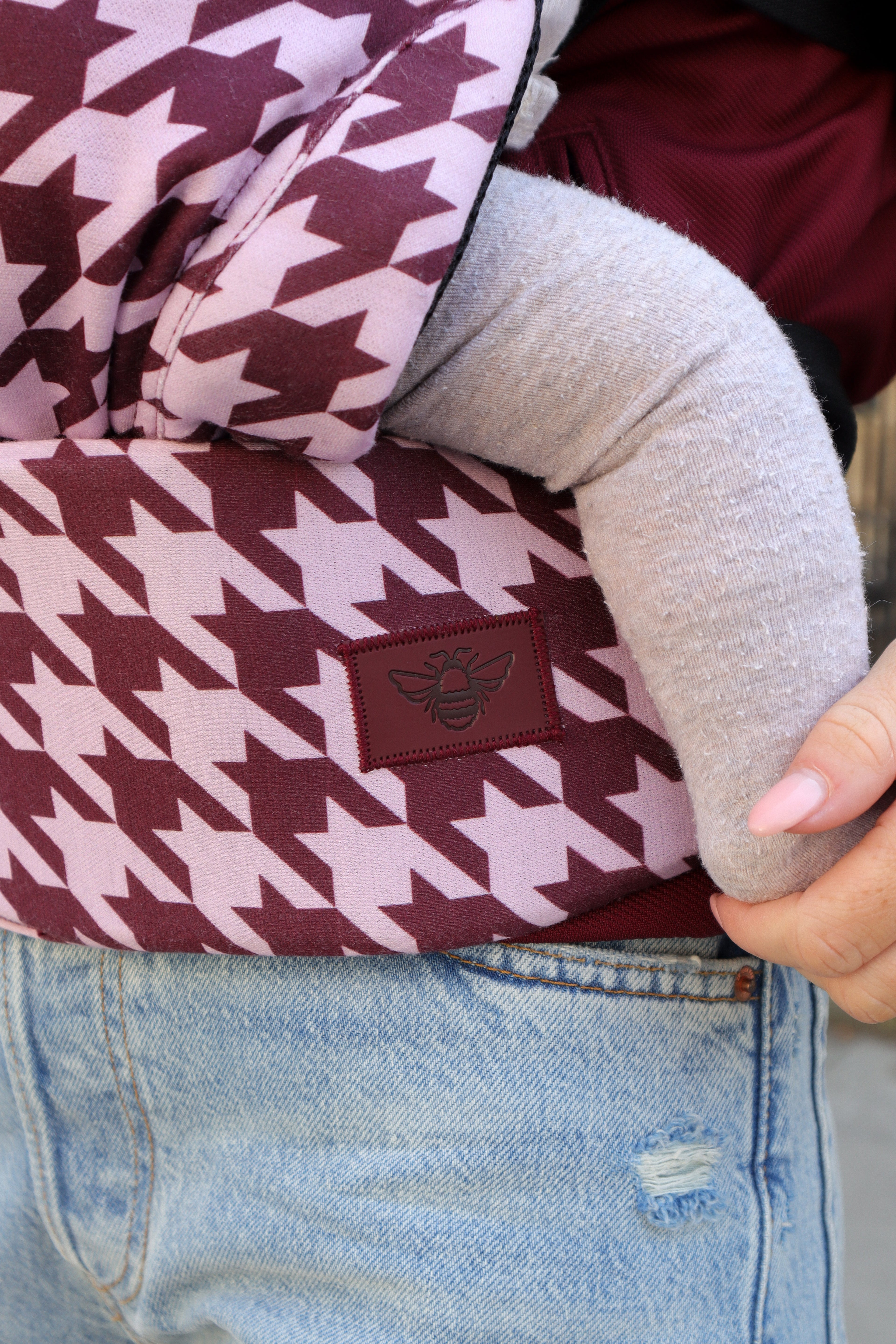 Nomad Air Houndstooth Baby Carrier - Harlow Sweet Lilac