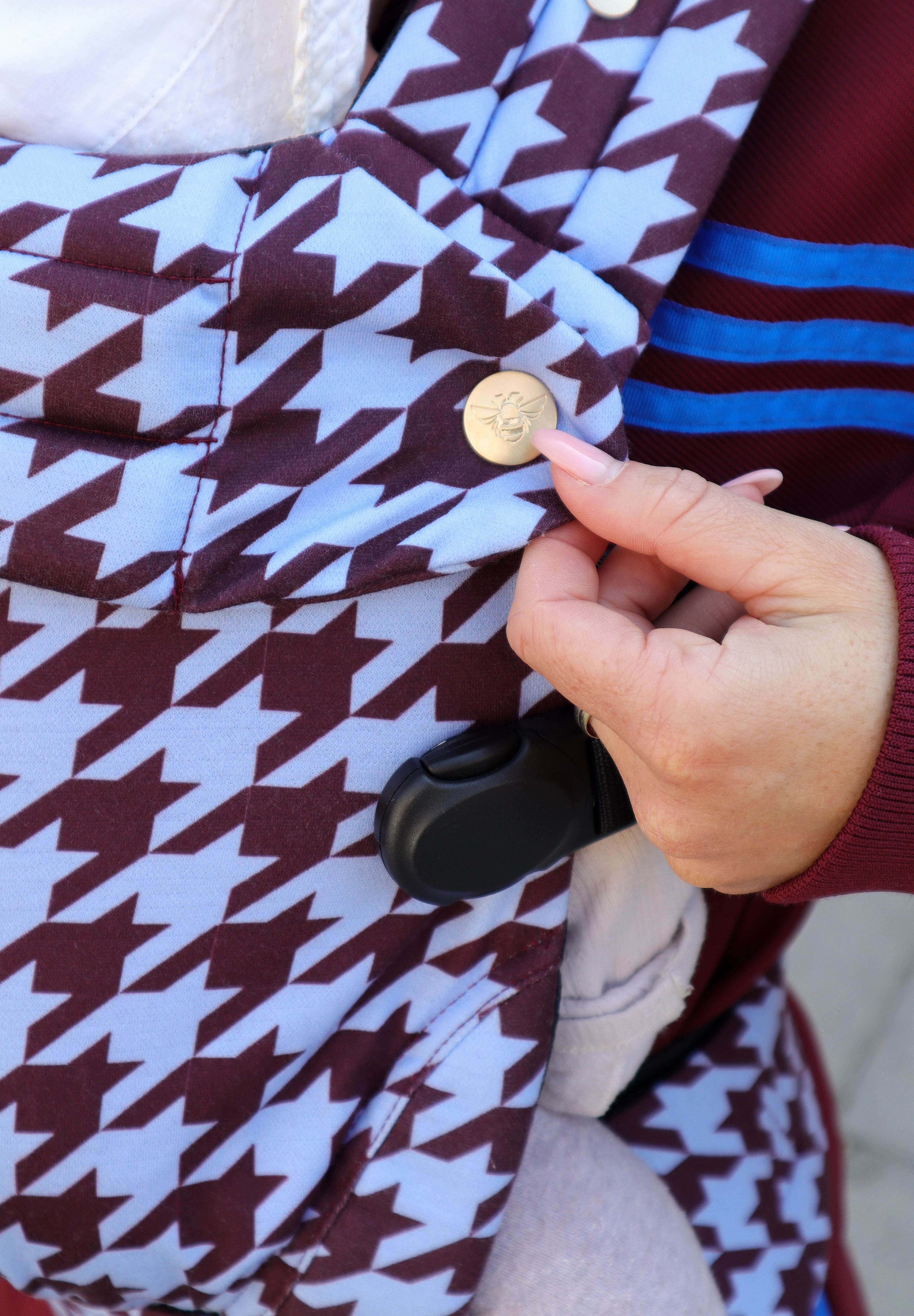 Nomad Air Houndstooth Baby Carrier - Harlow Lavender Blue