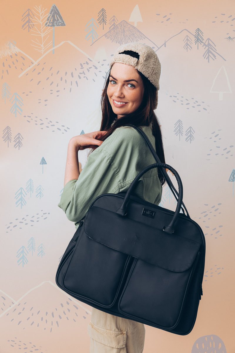 Baby Travel Crib Changing Bag - Vegan Black - POD Â® - Award