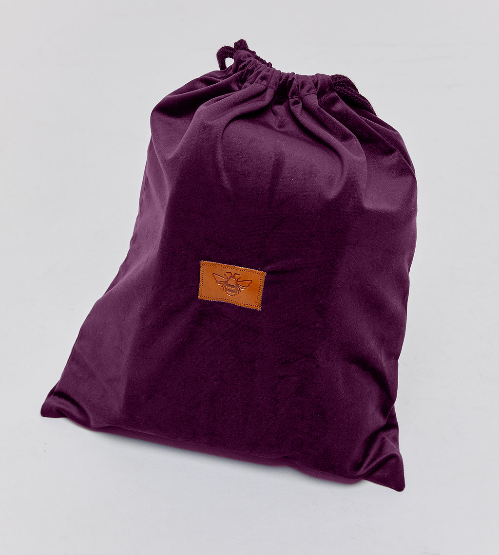 Purple-velvet-Travel-bag.png