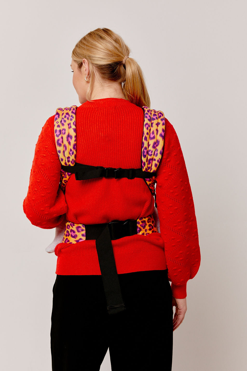 H-Strap included for support when back carrying