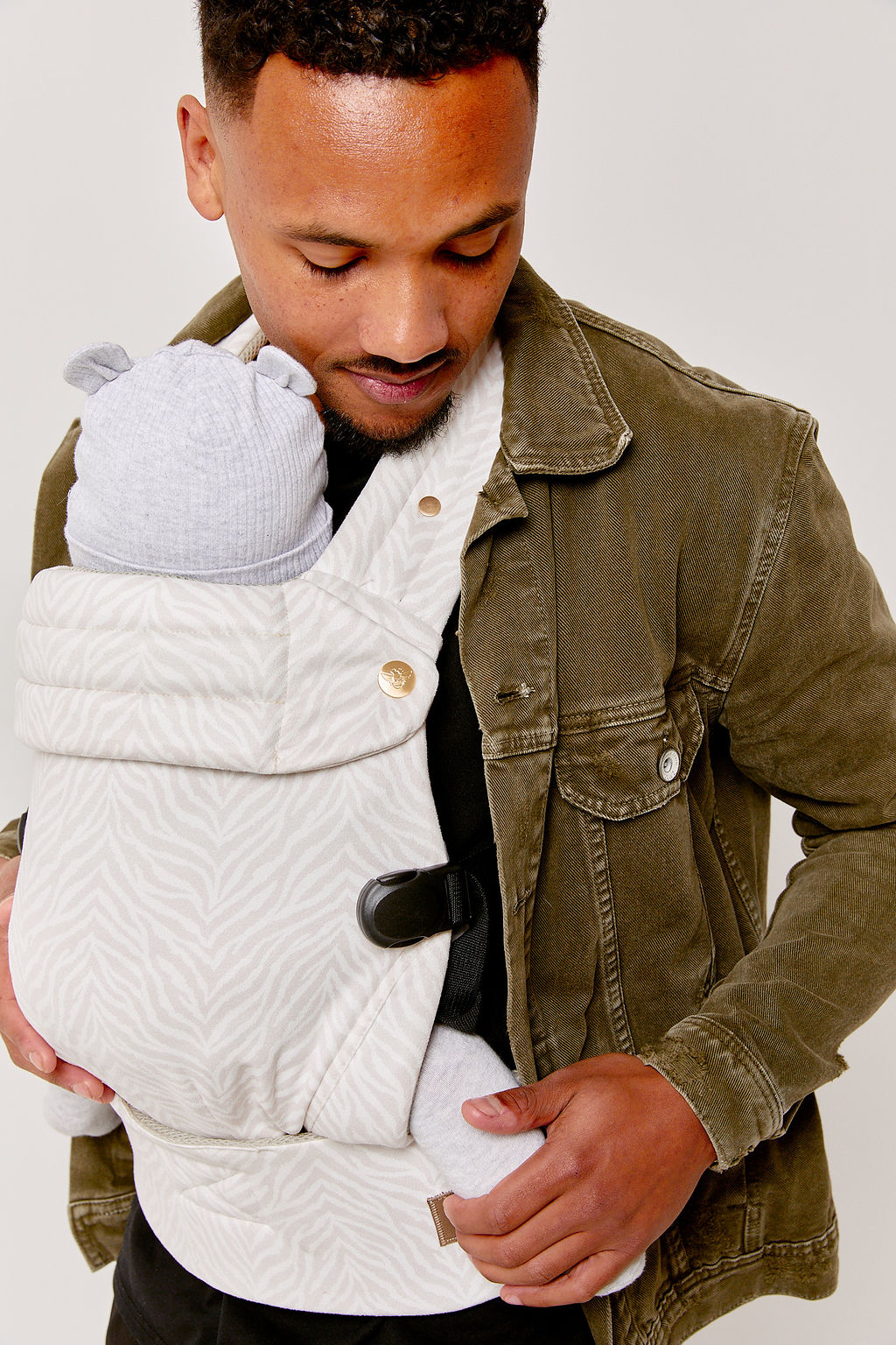 Nomad Air Animal Print Baby Carrier - Gazelle