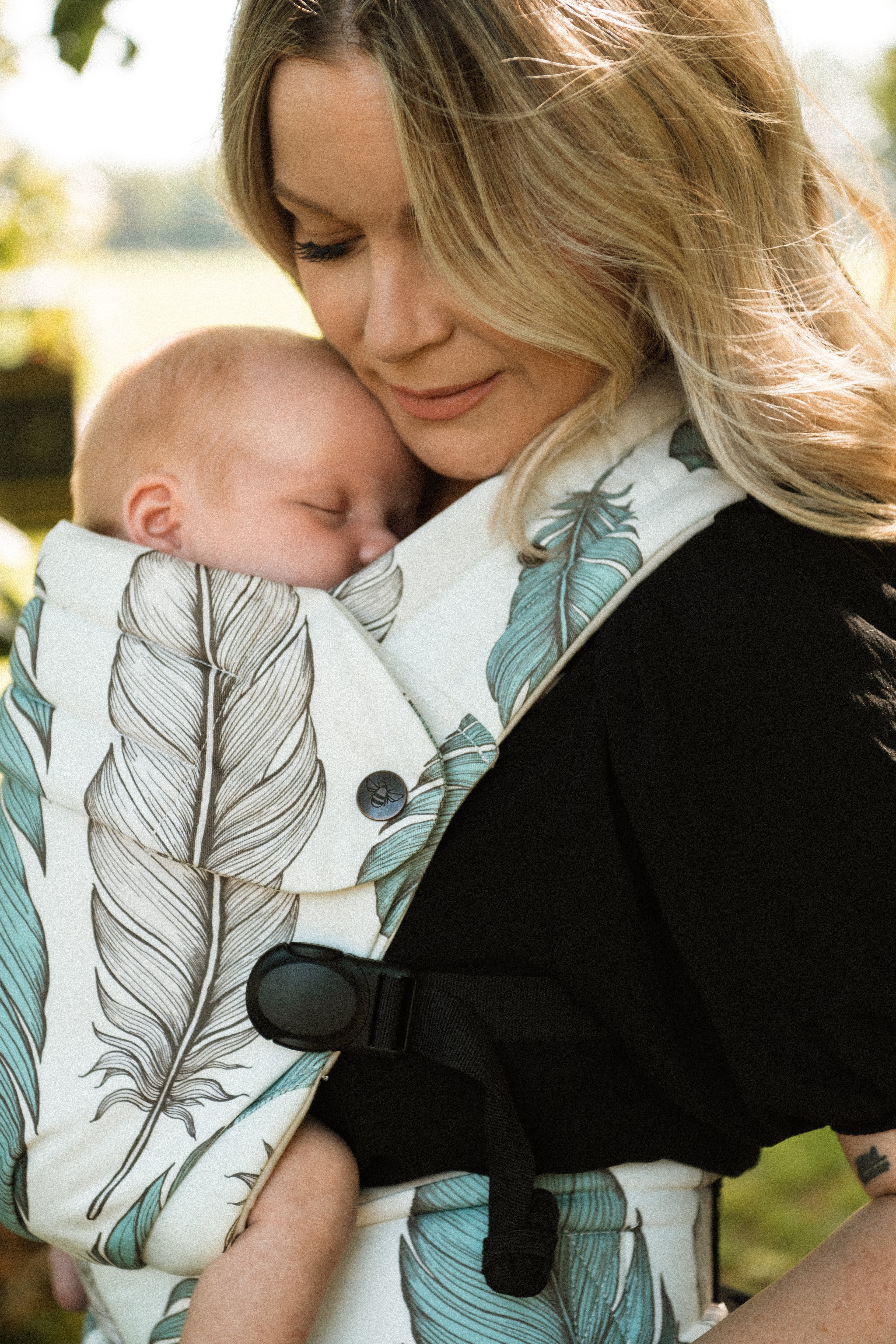 Nomad Pure Organic Baby Carrier - Wild Plume